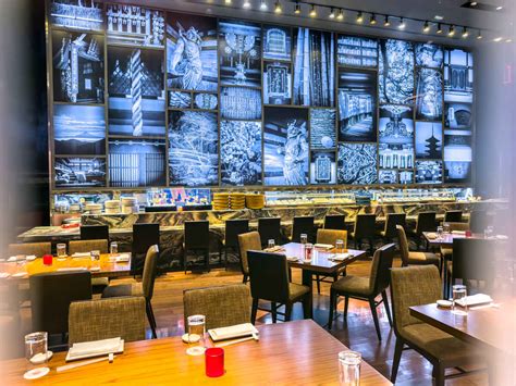 casual dining mgm grand las vegas